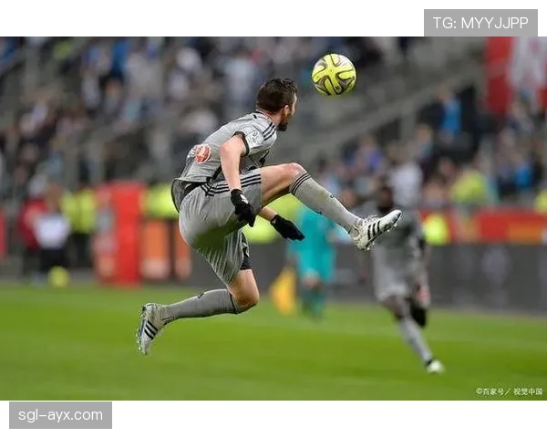 格罗宁根边路优势突出，快速反击助力球队成功取胜