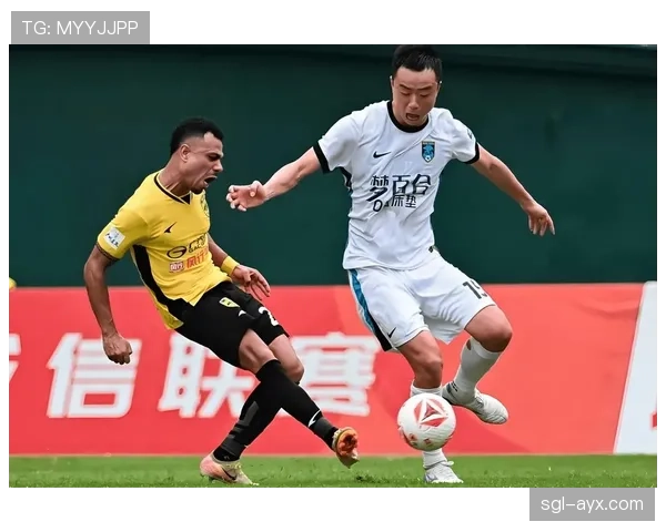 新赛季展望:球迷热议球队阵容调整与战术革新,未来表现备受期待 新赛季展望:球迷热议球队阵容调整与战术革新,未来表现备受期待