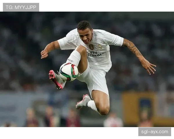 梅里诺技术特点解析：控球稳健、传球精准、中场覆盖能力出色